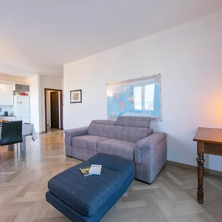 Апартаменти Casa Di Paola - Happy